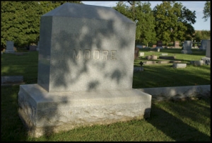 The grave of 4 of the Villisca Axe Murder house victims